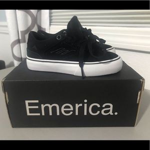 Emerica Reynolds Youth Skate Shoe